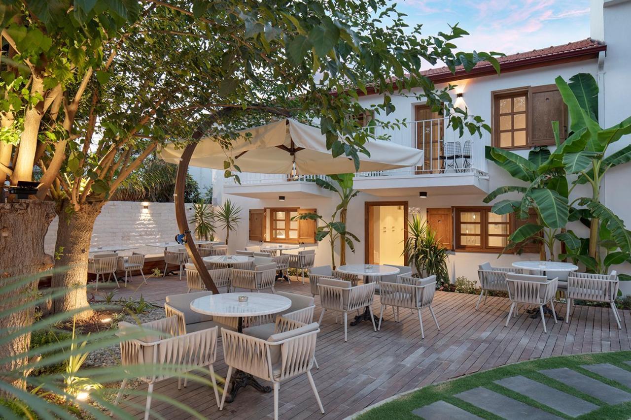 Mellow Blue Hotel 伊兹密尔 外观 照片